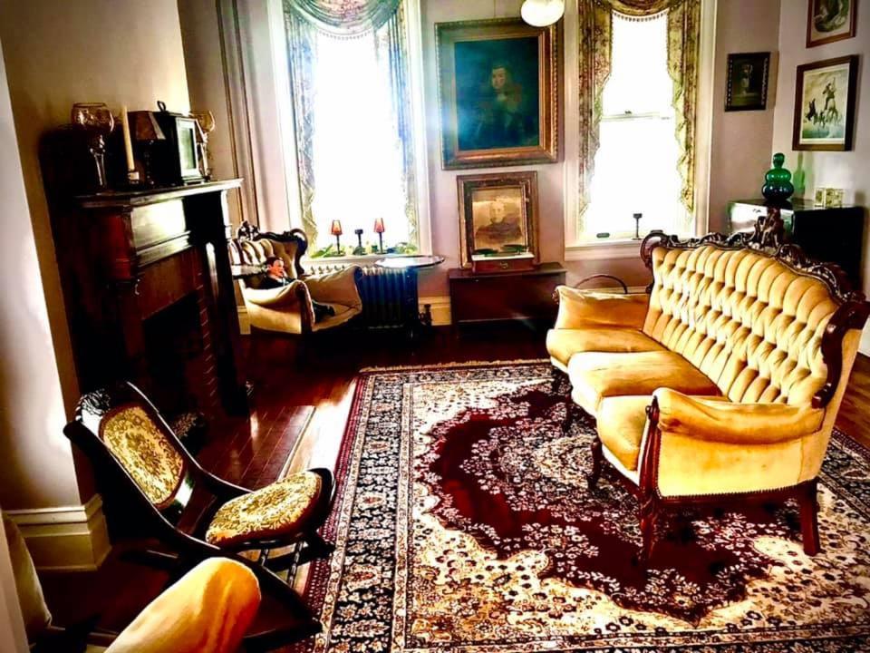 Historic 1912 Hoover House Bed And Breakfast Waynesboro Екстериор снимка
